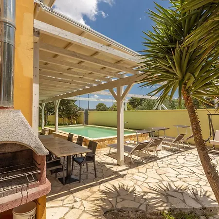 Estiva With Private Pool Gallipoli